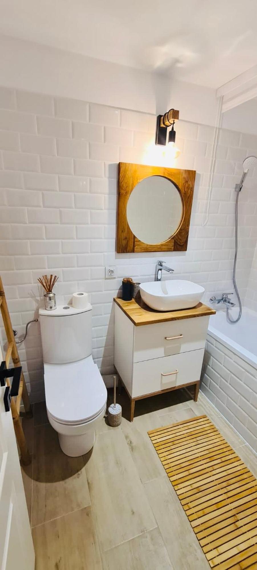 Warm And Cozy Studio Flat Near Straja Uricani  Buitenkant foto